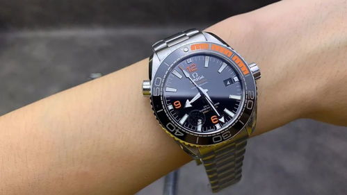 業(yè)內人士揭秘 廣州表產業(yè)內幕與海外暢銷之道